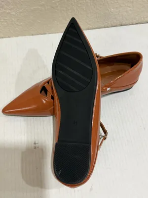 Women’s Pointed Toe Mary Jane Flats Brown Patent Crisscross Strappy Size 41 thumbnail 13