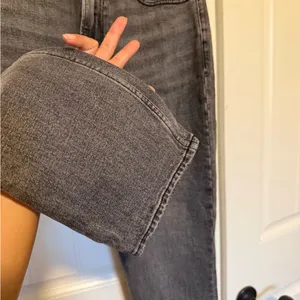 Abercrombie & Fitch Women's Black Straight Jeans thumbnail 3