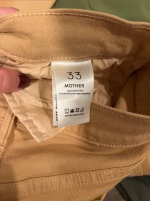 MOTHER The Mid Rise Dazzler Ankle Fray Jeans thumbnail 6