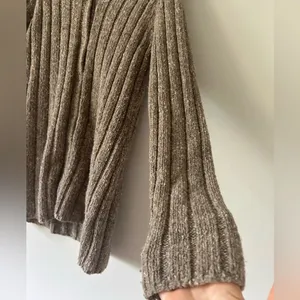 J. Crew Thick Wool Blend Cardigan Sweater Size Medium Fall Cozy Chic thumbnail 7