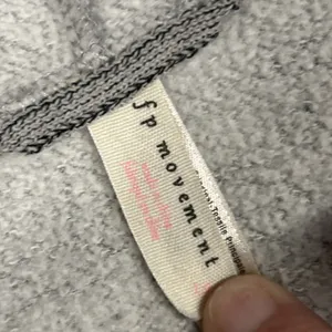 Free People Movement Hoodie Womens Large Gray Sweatshirt 1/2 Zip Pocket thumbnail 3