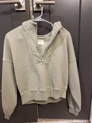 Sage green Abercrombie half zip thumbnail 1