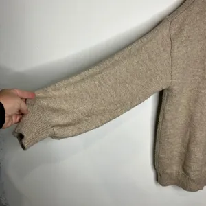Princess Polly tan crewneck sweater balloon sleeves‎ women's size 4 oversized thumbnail 7