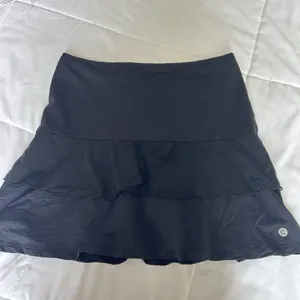 Bette & Court Womens Medium M‎ Black Skort Skirt Tennis Golf Pickleball thumbnail 3