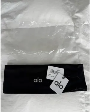 Alo Yoga Performance Conquer Headband thumbnail 4