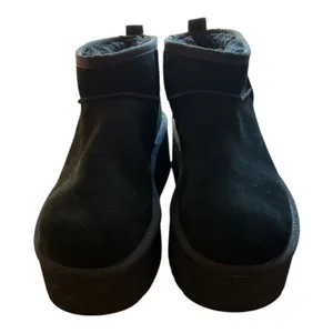 UGG Classic Ultra Mini Platform Women's Boots Black Size 10 thumbnail 2