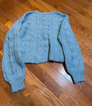 American Eagle Outfitter Sweater thumbnail 3
