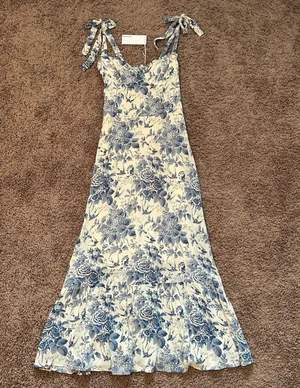 Reformation ‼️ Nikita Dress‼️ thumbnail 2