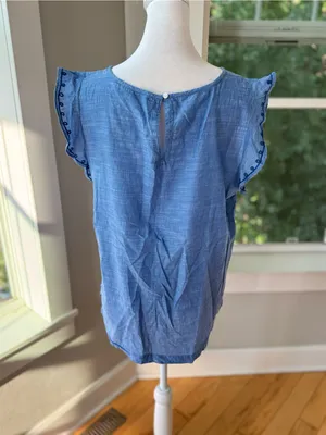 LOFT Chambray Blue Cotton Embroidered Flutter Sleeve Top Sz Medium thumbnail 3