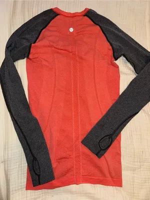 Lululemon Run: Swiftly Tech Long Sleeve Shirt size 4 thumbnail 4