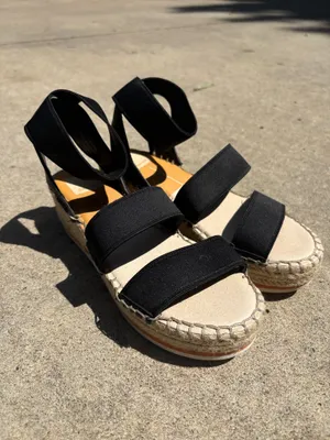 Dolce Vita Sandals thumbnail 1