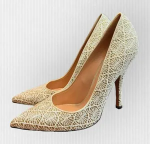 Palter DeLiso Kiss Ivory Heirloom Lace‎ Gold Glitter Pump Size Italy 37 US 6.5 thumbnail 1