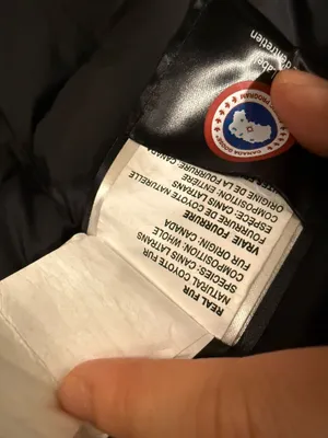 Canada Goose navy trillium heritage down parka coat with coyote fur hood thumbnail 9