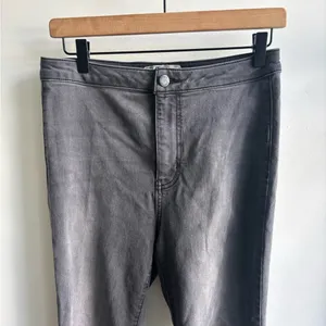 Free People Just Float On Bell‎ Bottom High Rise Jeans 28 boho whimsigoth edgy thumbnail 3