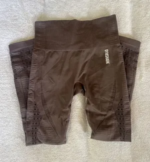Gymshark Brown/Mauve Seamless High-Waist Leggings with Laser-Cut Panels thumbnail 1