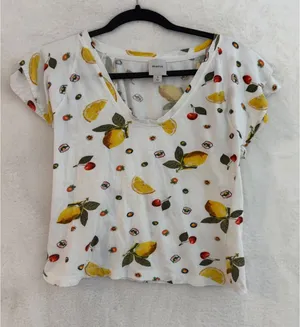 Maeve Anthropologie Lemon Cherry Fruit Print V-Neck Flutter Sleeve Cotton Top S thumbnail 1