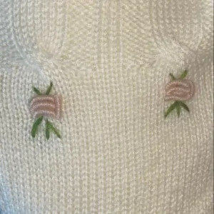 ✨ 8 Seconds Crew Neck Floral Knit Sweater✨ thumbnail 5
