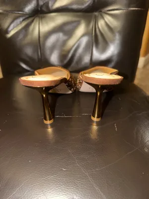Jessica Simpson Heels thumbnail 3