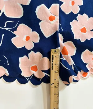 Isaac Mizrahi New York Floral Scalloped Hem Shorts Navy Pink Size 6 thumbnail 7