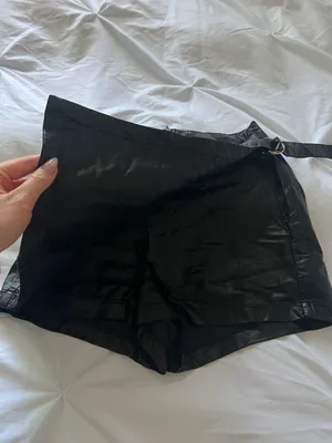 Charlotte Russe Leather Skort (xs) thumbnail 2