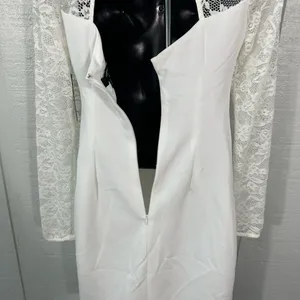 Guess Women’s White Bodycon Dress with Lace Sleeves Size 8 NWT thumbnail 10