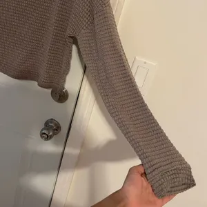 Olia Waffle Knit Long Sleeve (S) Gray thumbnail 4