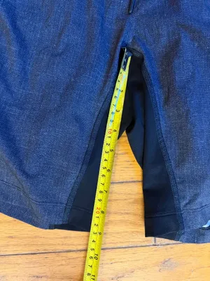 Men’s Lululemon Shorts thumbnail 3