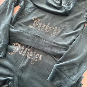 New Juicy Couture Sea Velour tracksuit Set with Rhinestones size medium thumbnail 2