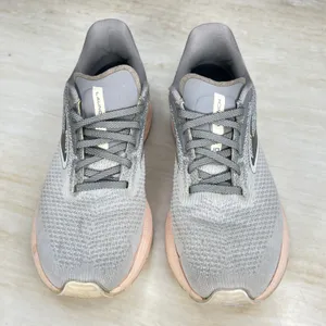 Brooks Launch 10 Grey Pink Running Shoes Womens 9.5 Medium 1203991B179 thumbnail 3