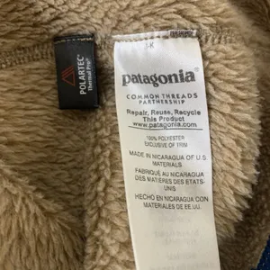 PATAGONIA Re-Tool T-Snap Pullover Sz S Tan Brown Blue Fleece Sweater Half-Snap thumbnail 8