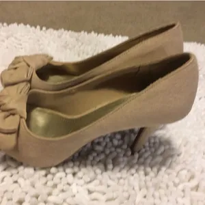FIONI Clothing Tan Heels thumbnail 5