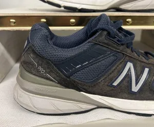 💥 New Balance 990v5 Navy Blue Running shoes 2A WIDTH W990NV5 women 7.5 men 6 thumbnail 2