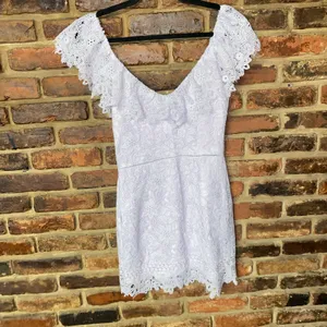 Saylor Lilac Purple Ruffled Lace Adwoa Mini Sheath Dress Women's Size Small thumbnail 8