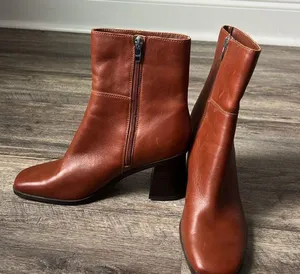 Marc‎ Fisher Women's Dairey Ankle Brown Boot Sz 8.5M 🔥 thumbnail 3
