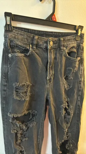 American Eagle Mom jeans thumbnail 3