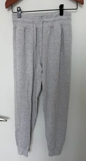 Travis Mathew Joggers thumbnail 1