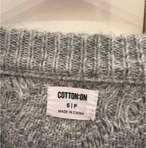 Garage Cropped cable knit sweater thumbnail 2