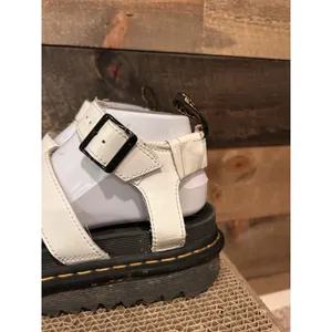 Dr. Martens Doc Blaire Sandals Womens Size 6 White Leather Strappy Gladiator thumbnail 3