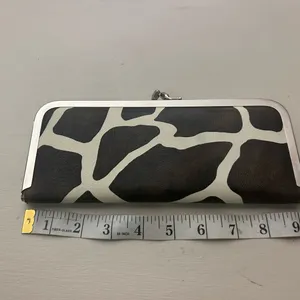 Wallet Giraffe Pattern Long Wallet Preowned light fading Black thumbnail 4