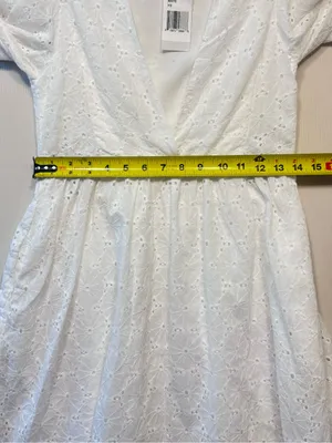 Fore Floral Eyelet Puff Sleeve Dress Size XS White NWT thumbnail 4