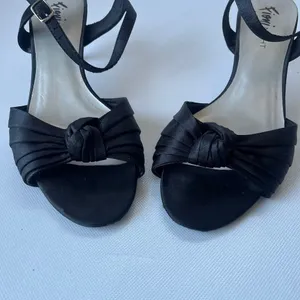 Fioni Nights Satin Kitten Heel Sandals Womens Size 8.5 Strappy Y2K Glam Cocktail thumbnail 2