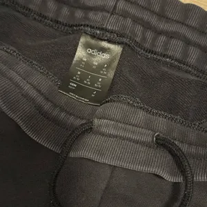 Adidas Black Jogger Size XS thumbnail 4
