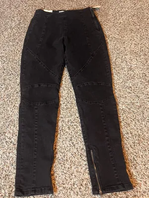 We The Free Bella Moto Mid Rise‎ Skinny Jeans Black Zipper Detail Size 27 thumbnail 1
