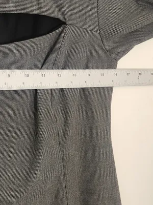 Zara Gray and Black Houndstooth Mini Dress with Cutout Size Large thumbnail 7
