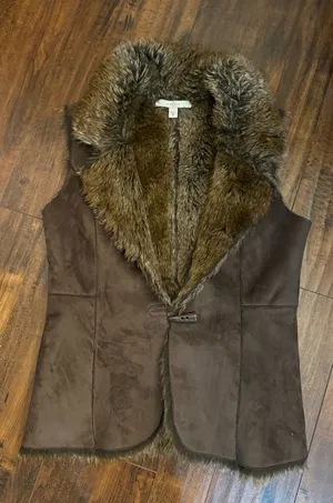 Fever London brown faux-suede and faux-fur Vest Size Medium thumbnail 1