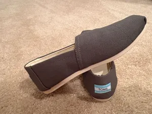 TOMS Tan Size 5 thumbnail 3