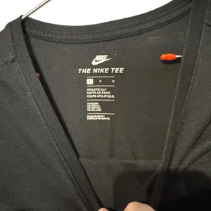 Nike Mens T-Shirt Swoosh Logo Athletic Cut Short Sleeve Pullover‎ Black Large thumbnail 4