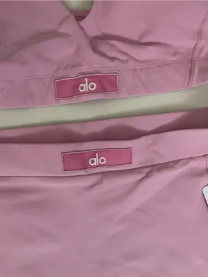 Alo SET Alosoft Sincere Bra & Alosoft Sincere Micro Shorts Candy Heart Pink M thumbnail 4