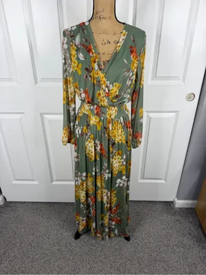Kate & Lily Floral Sage Green Maxi Dress Size 14W thumbnail 2