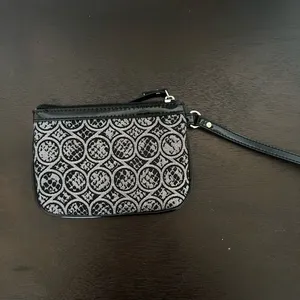 Nine West Black Gray Wristlet Zip Pouch Wallet Clutch Small Purse Strap thumbnail 3